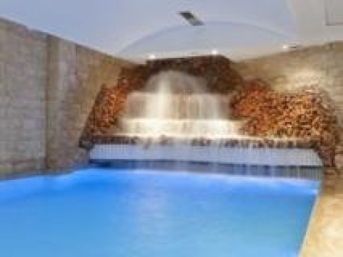 Art Palace Suites & Spa