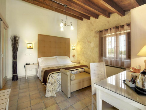 Artemisia Resort