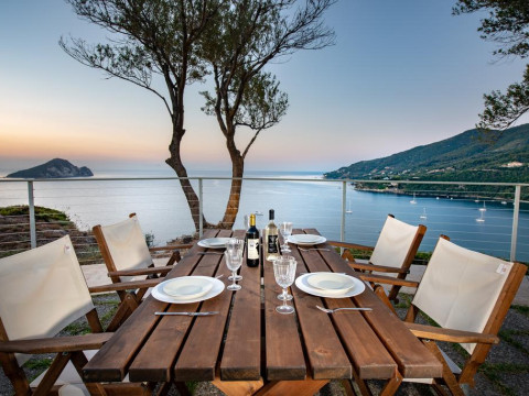 Artina Luxury Villa