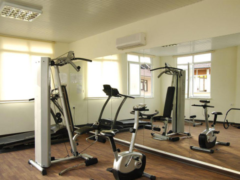 Hotel 2-4* Italia