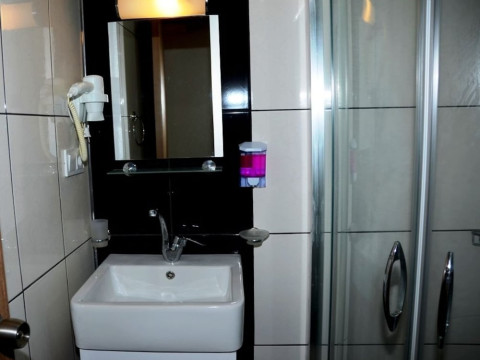 Aslan Corner Hotel