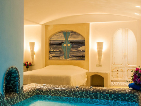 Astarte Suites Santorini