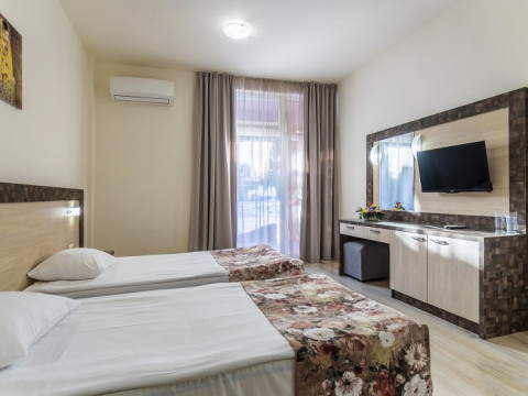ASTERIA FAMILY SUNNY BEACH
