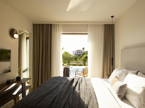 ASTERION SUITES AND SPA Adults only 16+