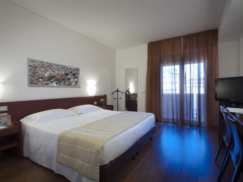 Astoria Palace