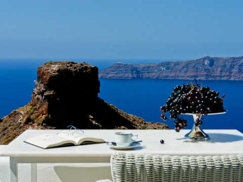 Astra Apartments & Suites