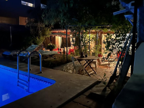 At Home Malaga Stay & Solo Travellers