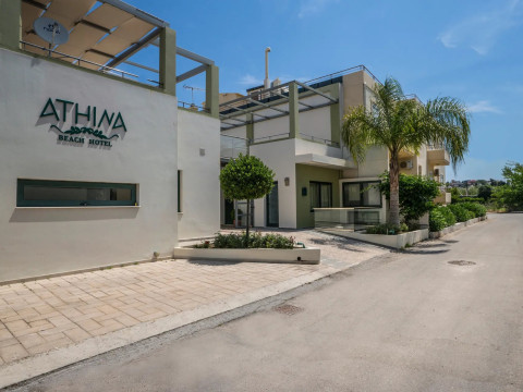 ATHINA BEACH HOTEL