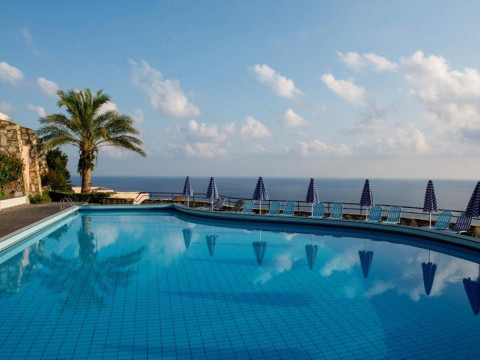 Athina Palace Resort and Spa