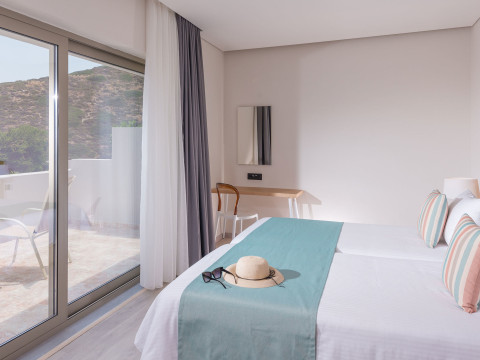 Athina Palace Resort and Spa