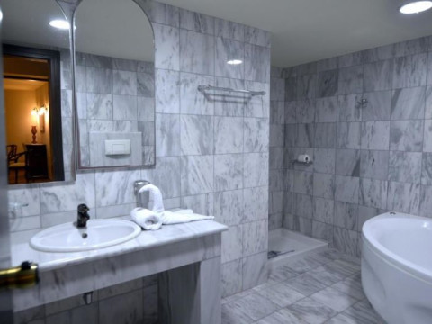 ATHINA PALACE RESORT & SPA