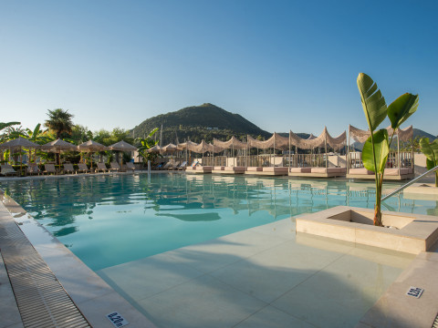 Athos Hotel