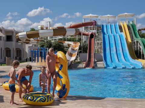 ATLANTICA OCEAN BEACH RESORT
