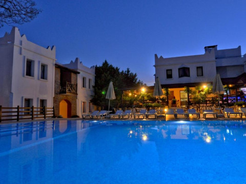 Atrium Hotel