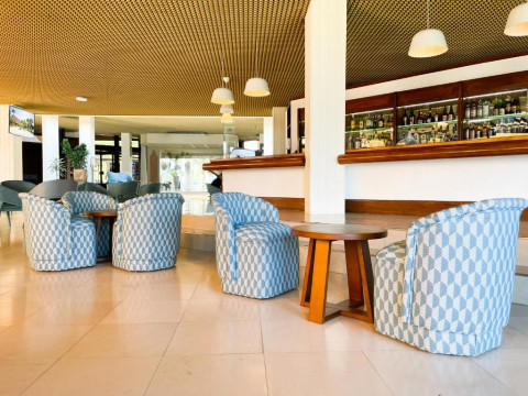 Auramar Beach Resort