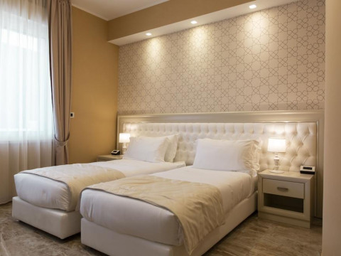 Aurum Suites