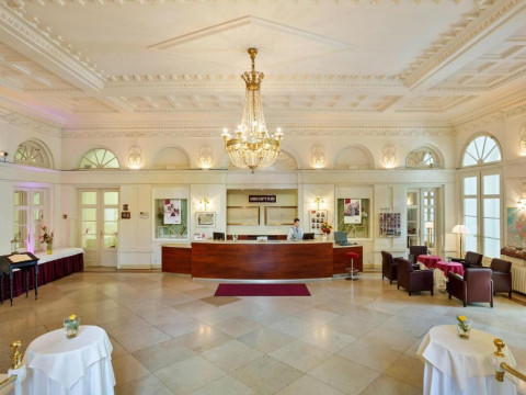 Austria Trend Hotel Schloß Wilhelminenberg