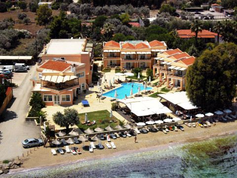 Avantis Suites Hotel