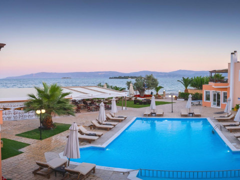 Avantis Suites Hotel