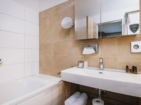 Avenida Mountain Lodges