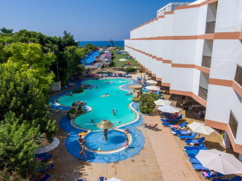 Avlida Hotel