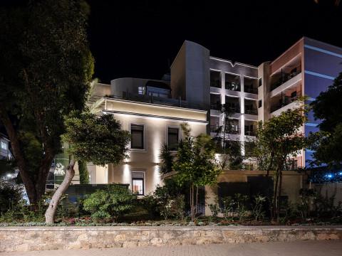 Avra City