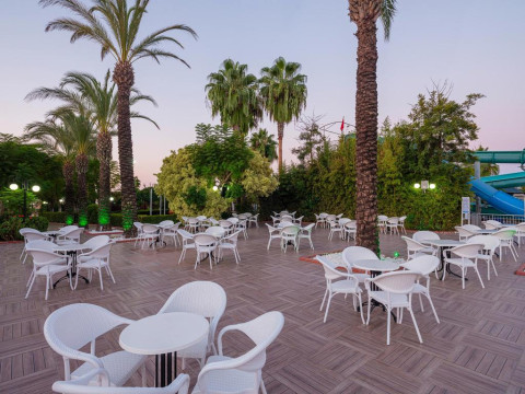 Aydinbey Famous Resort