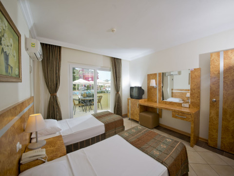 AYDINBEY GOLD DREAMS HOTEL