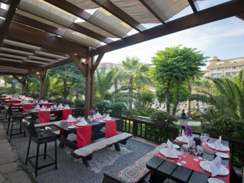 AYDINBEY KINGS PALACE & SPA