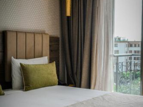 AZ HOTEL DES ARTS