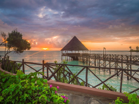 AZAO RESORT & SPA