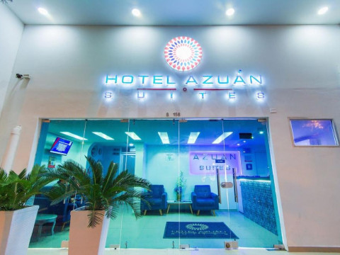 Azuán Suites Hotel By GEH Suites