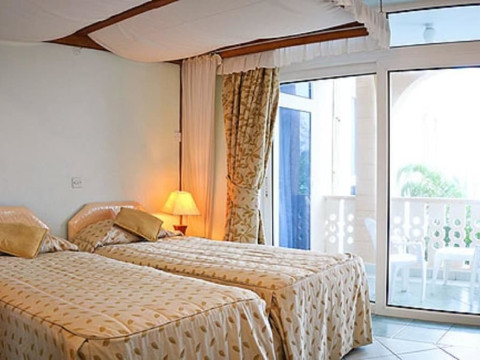 Azul Margarita Beach Resort