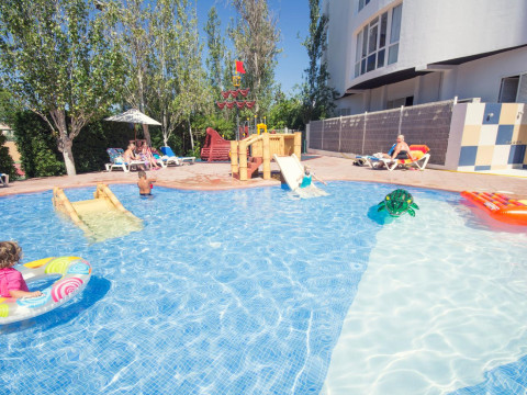 Azuline Hotel  Bergantin