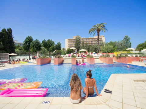 azuLine Hotel Pacific