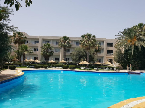 Azur Plaza