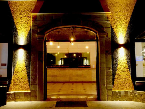 Azure Mare Hotel