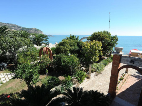 B & B Torre Saracena