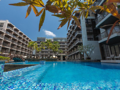Baan Laimai Beach Resort & Spa