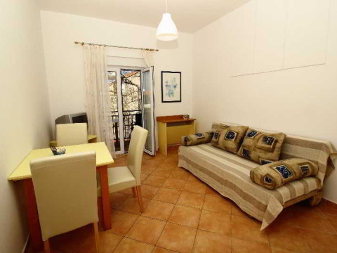 Bacan Serviced Apartments