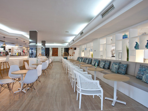 Bahia de Alcudia Hotel & Spa