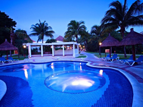 Bahia Principe Grand Coba