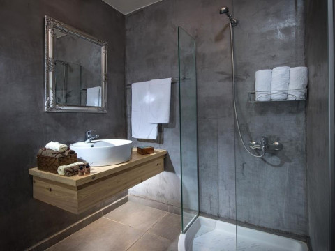 Senses Blue Boutique Hotel