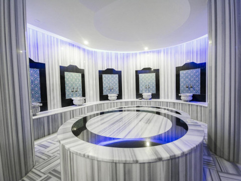 Laguna Beach Alya Resort & Spa