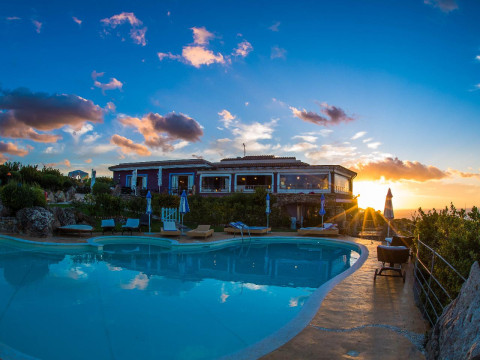 Bajaloglia Resort
