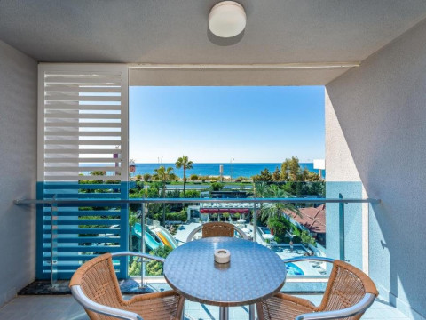 White City Beach Hotel