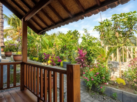 Balian Green Lagoon