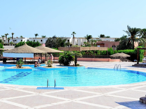 Balina Paradise Abu Soma Resort