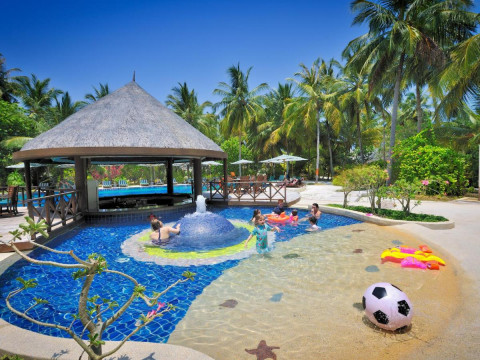 Bandos Island Resort& Spa (Bandos Island)