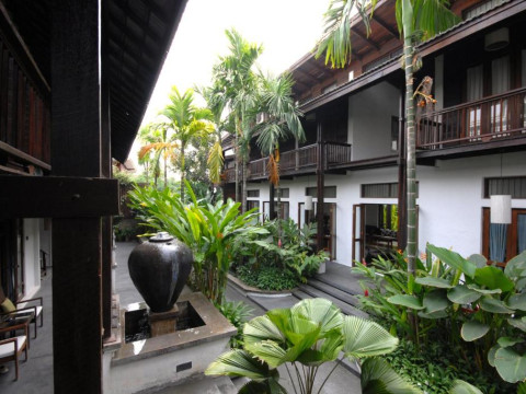 Hotel Banthai Village